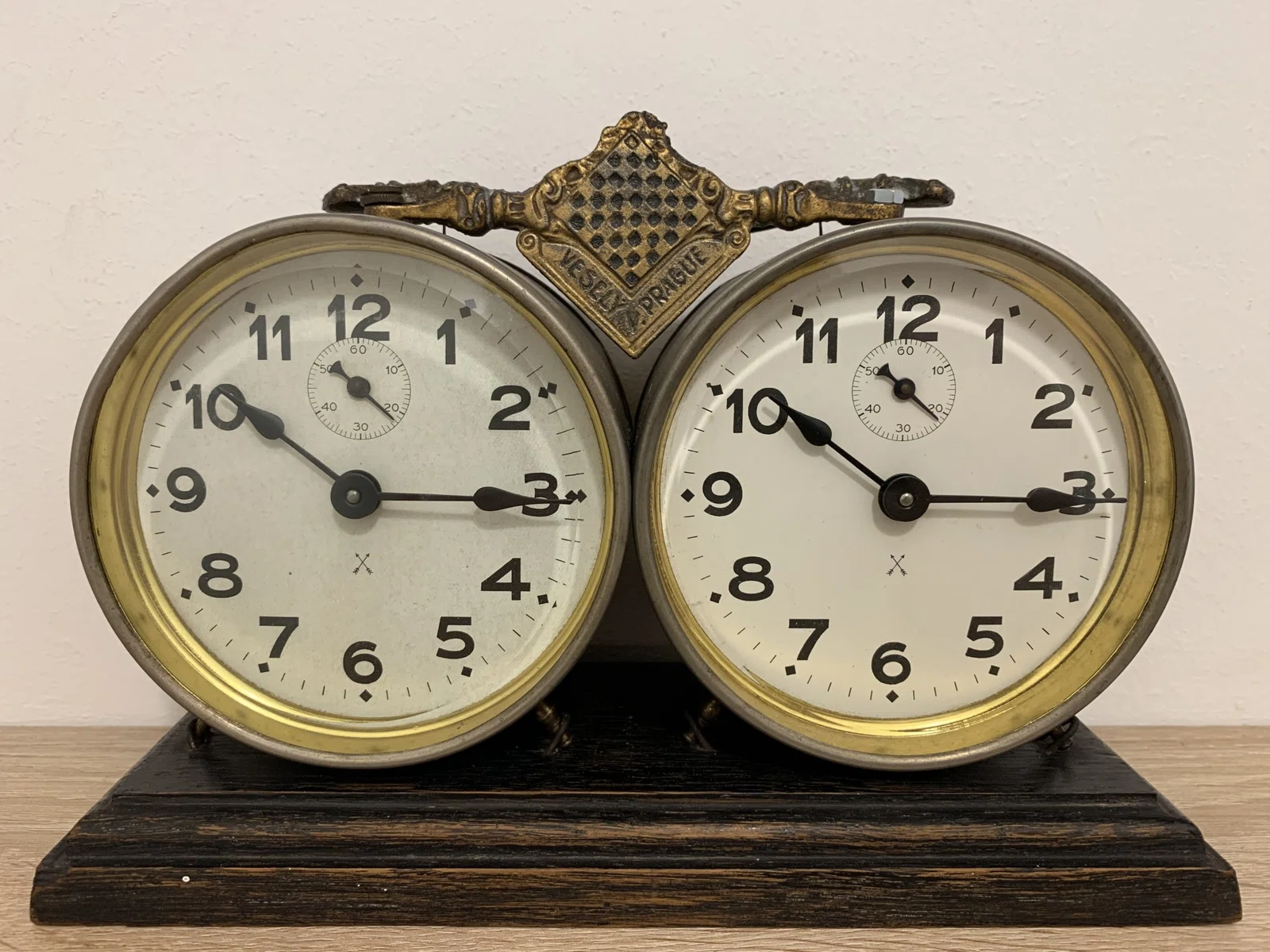 Vesely Chess Clock