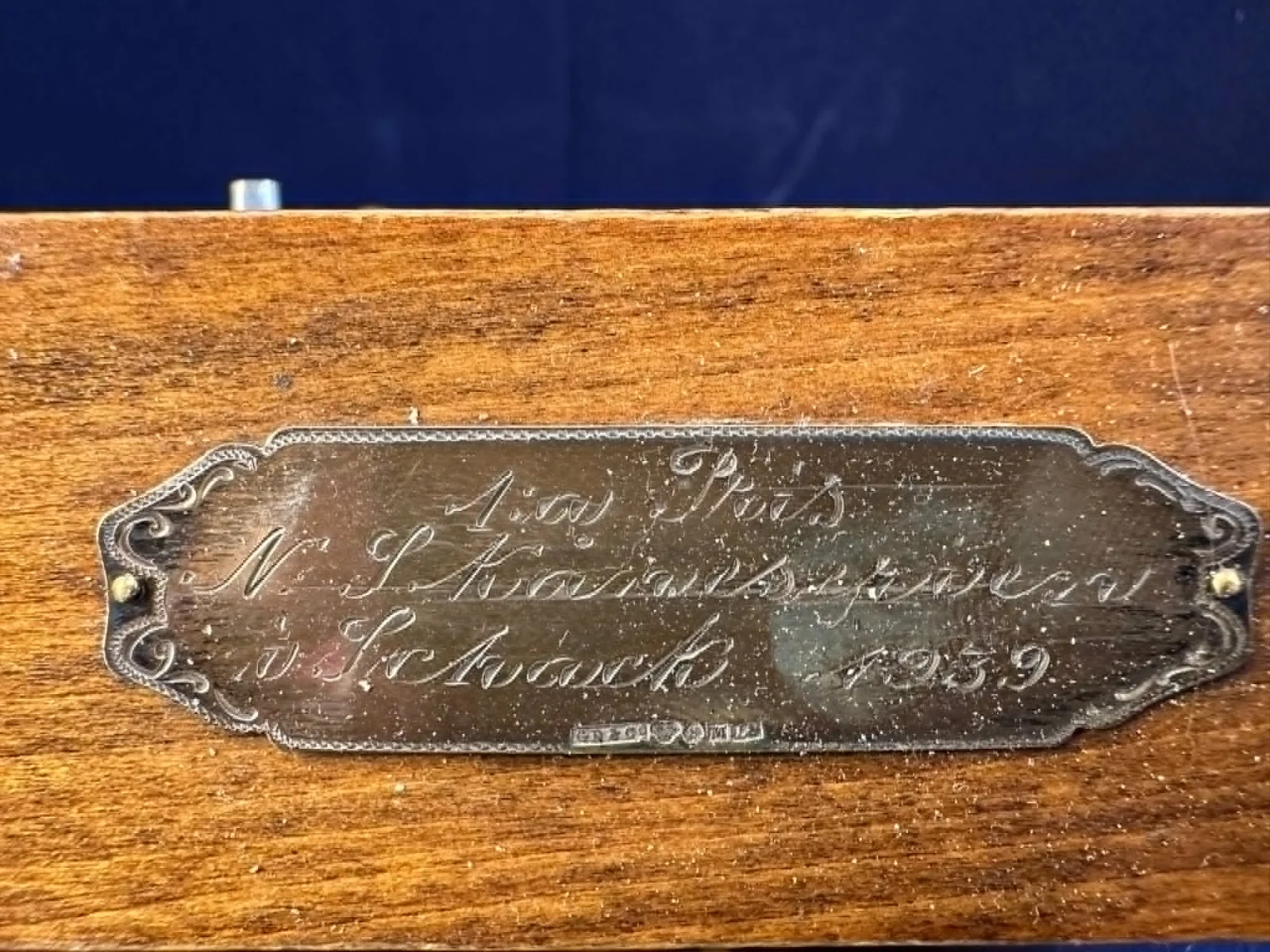 Victor Krebs and the 1939 Prize Example