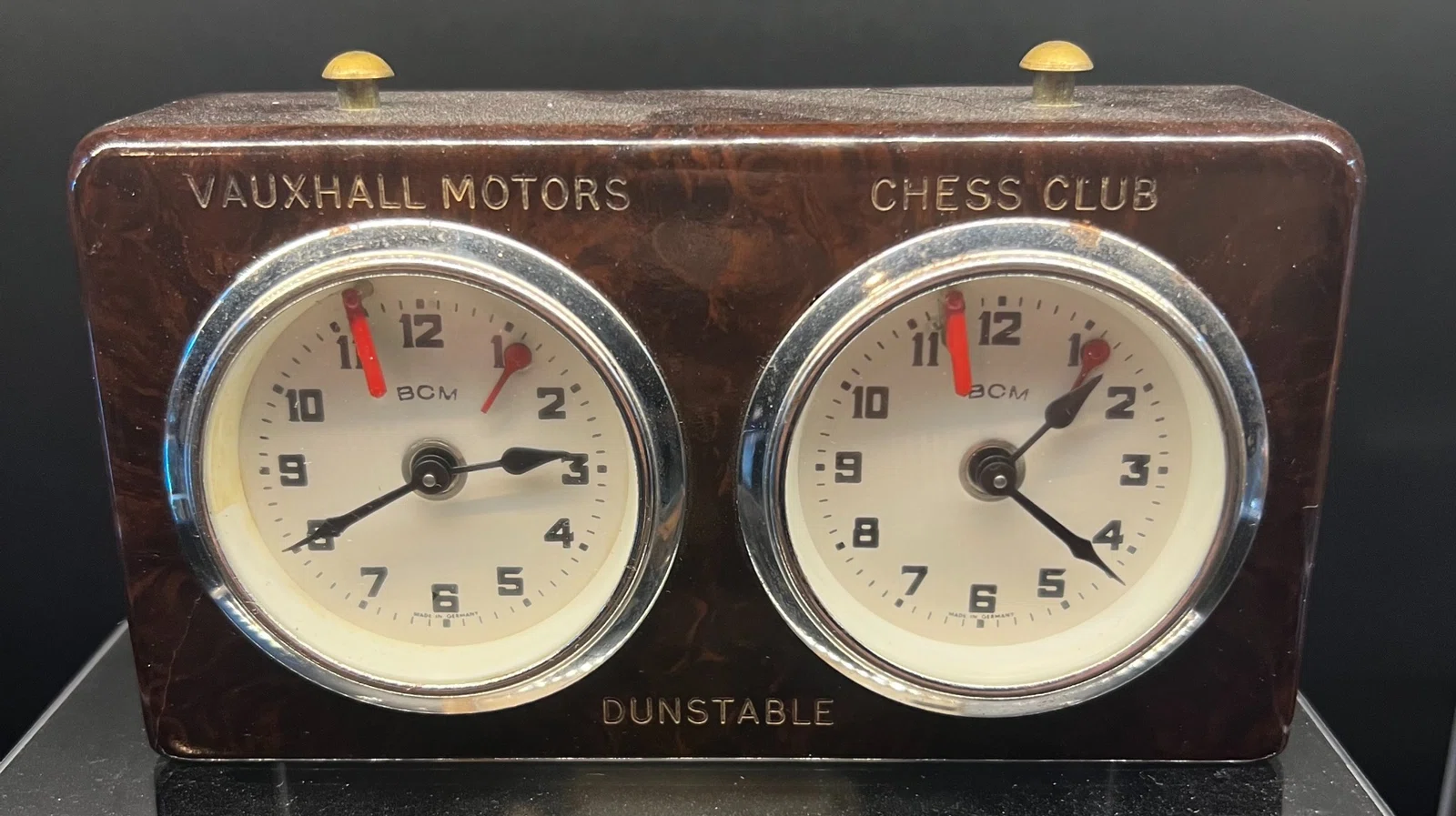 Vauxhall Motors, Dunstable: A Factory Setting for Chess